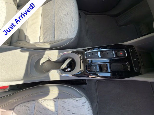 Used 2023 Chevrolet Bolt EUV Premier FWD image 29
