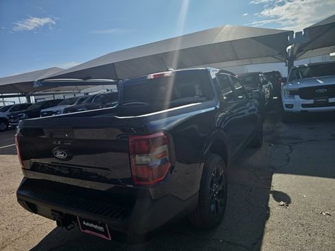 New 2026 Ford Maverick Lariat w/ Black Appearance Package image 5