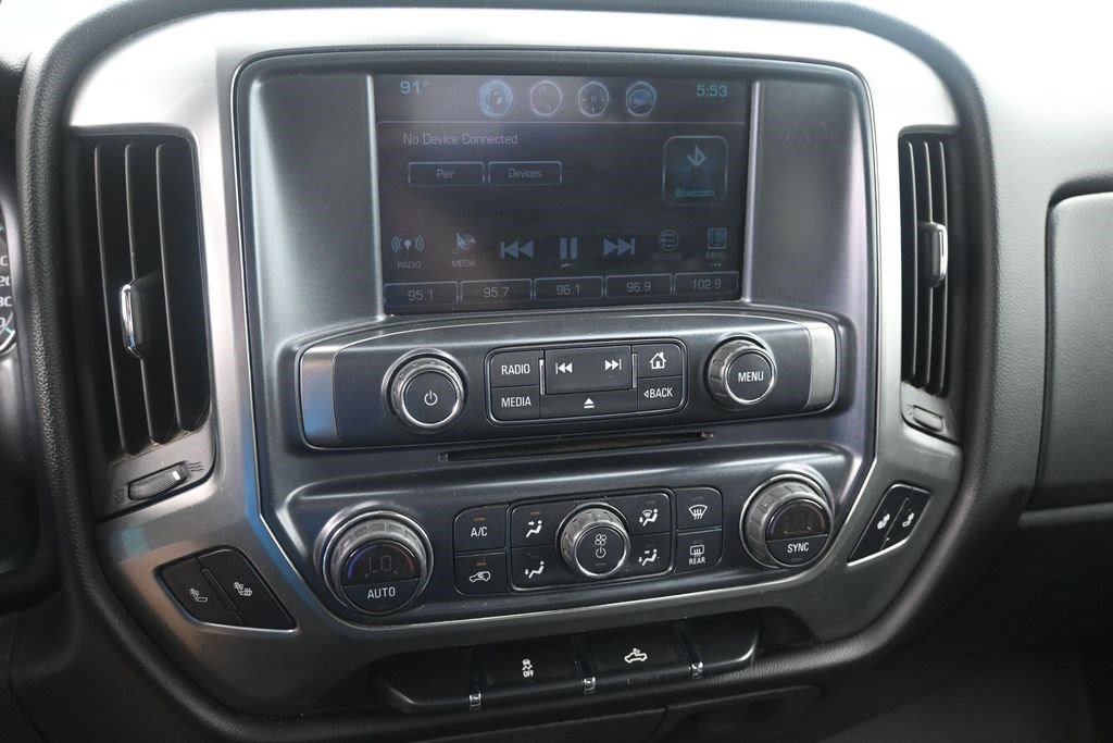 Used 2018 Chevrolet Silverado 1500 LT w/ All Star Edition AWD/4WD image 24
