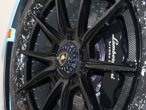 Used 2021 Lamborghini Huracan STO image 68