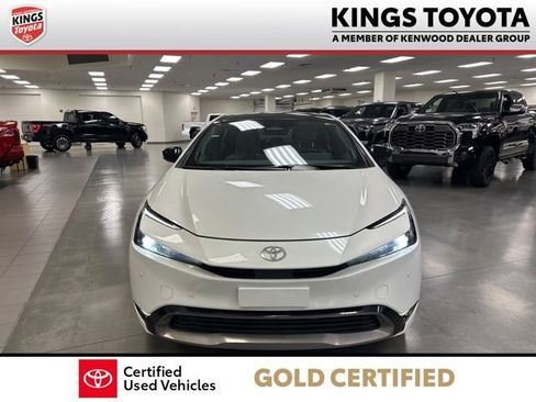 Certified 2023 Toyota Prius Limited AWD/4WD image 3