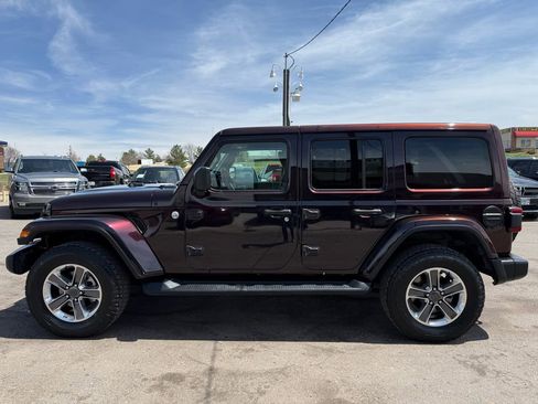 Used 2021 Jeep Wrangler Unlimited Sahara image 6