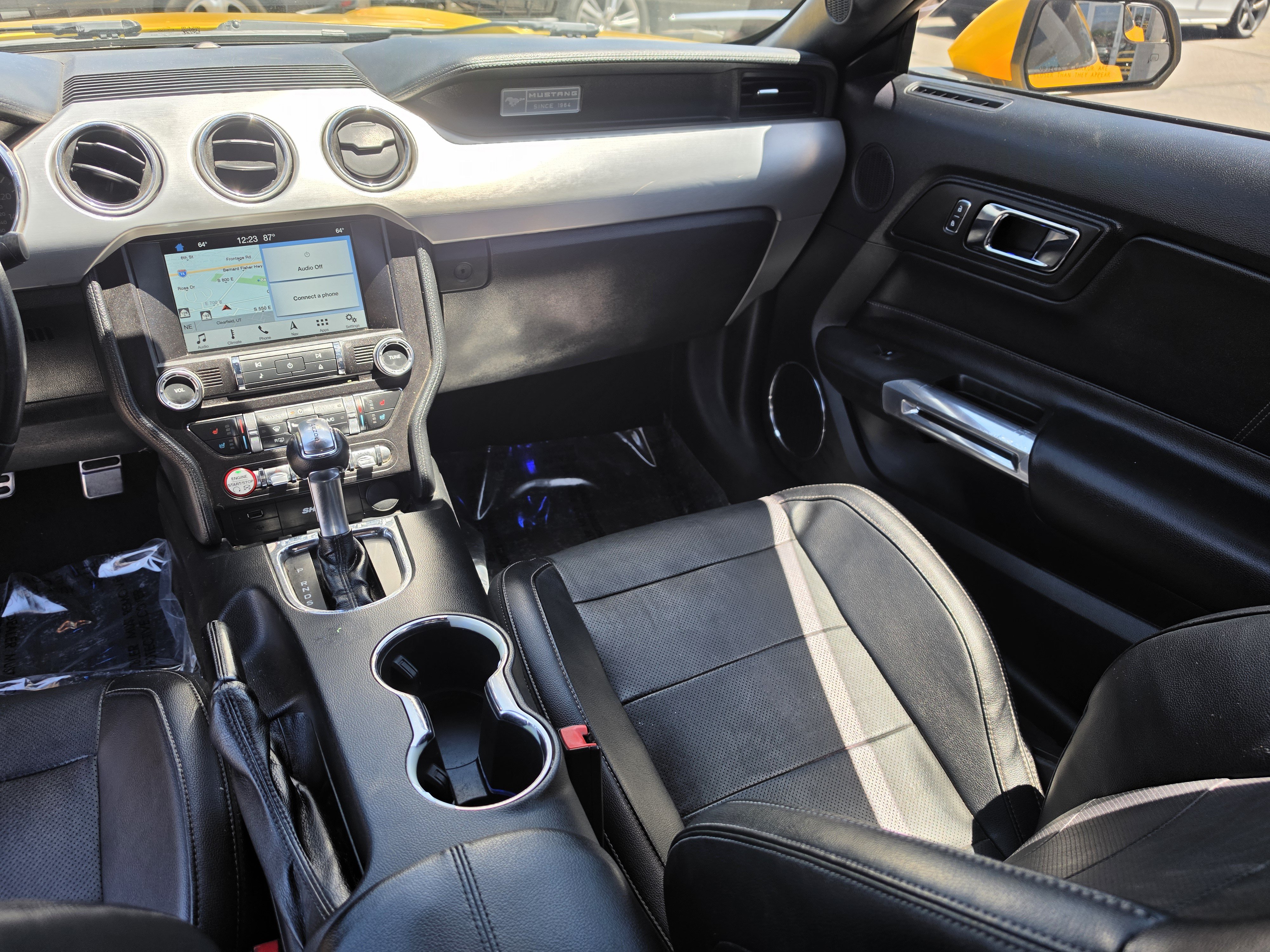 Used 2016 Ford Mustang Premium RWD image 23