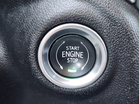 Certified 2022 Chevrolet Silverado 1500 Custom image 17