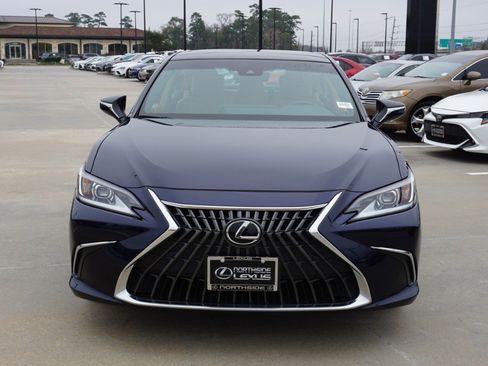 Certified 2025 Lexus ES 350 w/ Premium Package image 2