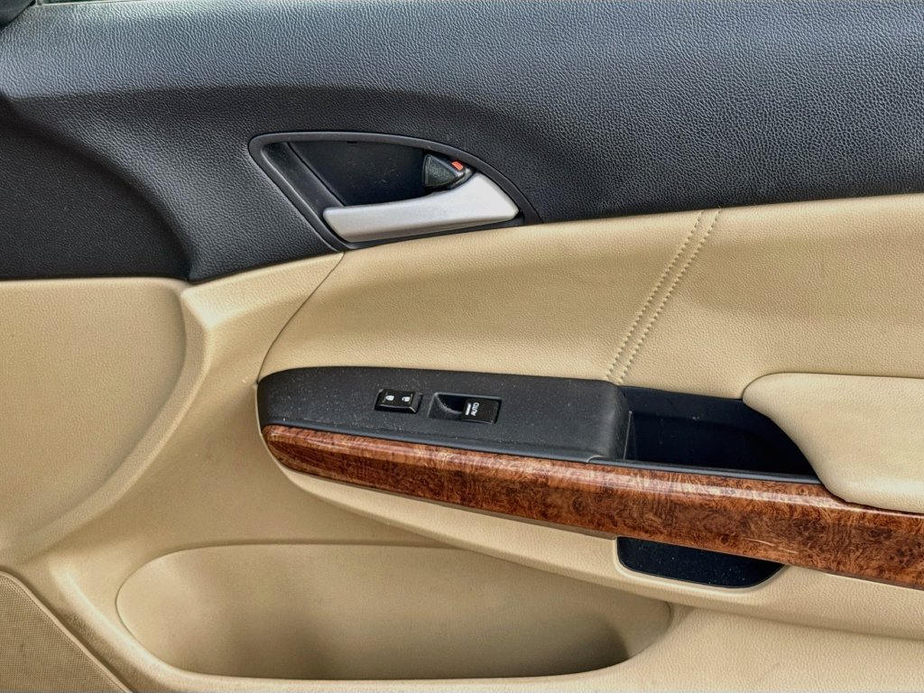 Used 2012 Honda Accord EX-L image 35