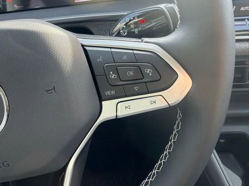 New 2026 Volkswagen Tiguan S image 13