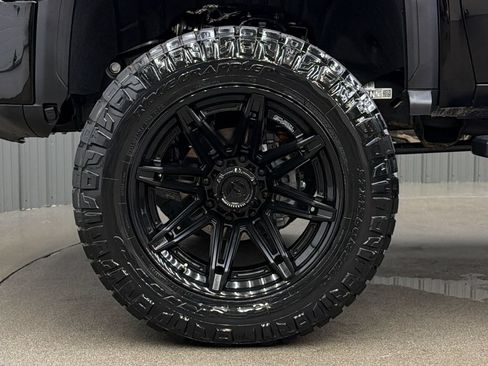 Used 2026 GMC Sierra 3500 Denali w/ Denali Reserve Package AWD/4WD image 10