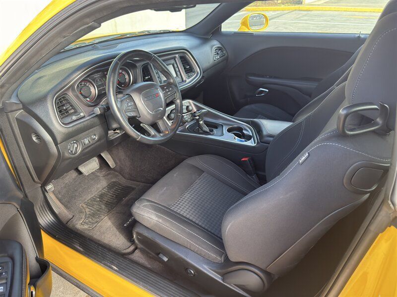 Used 2017 Dodge Challenger SXT RWD image 11