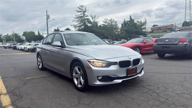 Used 2014 BMW 328i xDrive Sedan AWD/4WD image 3