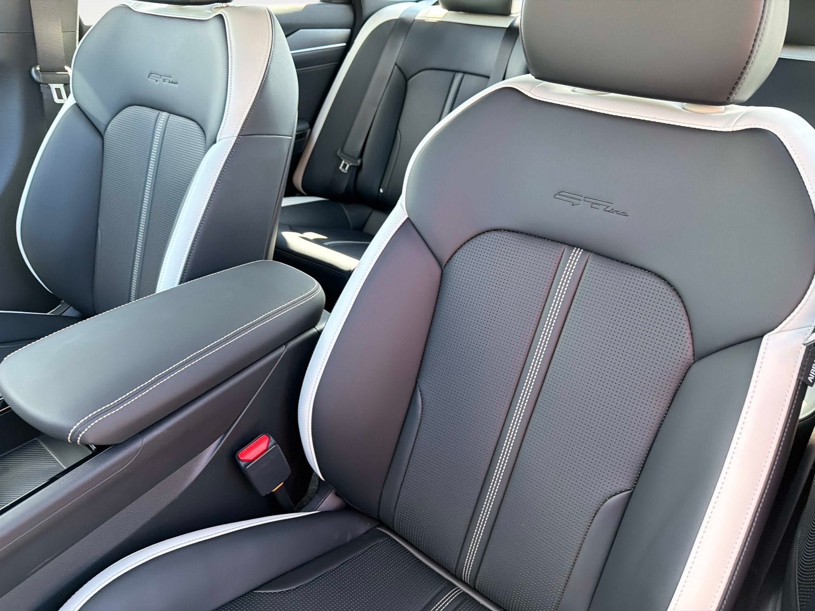 New 2026 Kia K5 GT-Line FWD image 17