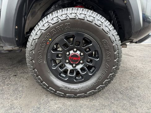 Used 2019 Toyota Tacoma TRD Pro image 5