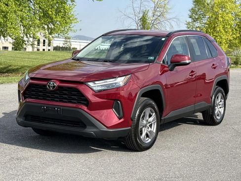 Used 2023 Toyota RAV4 XLE FWD image 27