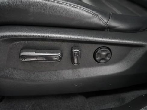 Used 2022 Honda CR-V EX-L image 13
