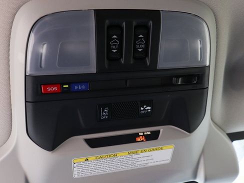 Used 2023 Subaru Crosstrek 2.5i Limited image 24