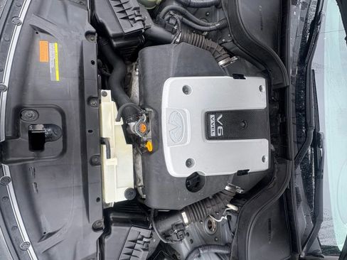 Used 2010 INFINITI G37 G37x Sedan 4D w/ Premium Pkg image 24