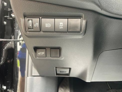 New 2026 Toyota Corolla Cross XLE FWD image 18