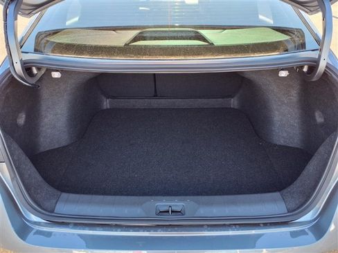 New 2026 Nissan Sentra SV w/ SV Convenience Package FWD image 10