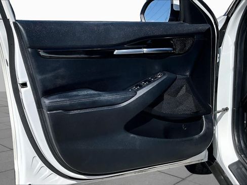 Used 2023 Kia Seltos S w/ Navigation Package FWD image 21