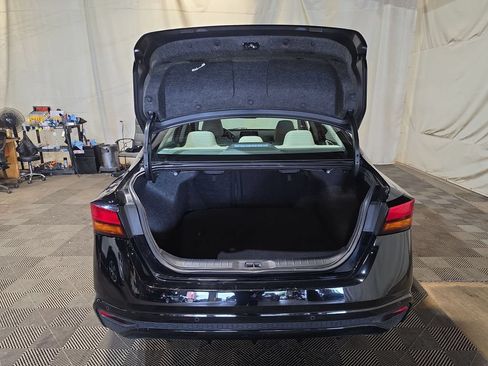 Used 2025 Nissan Altima 2.5 SV FWD image 19