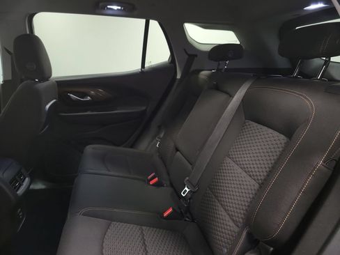 Used 2020 GMC Terrain SLE FWD image 28