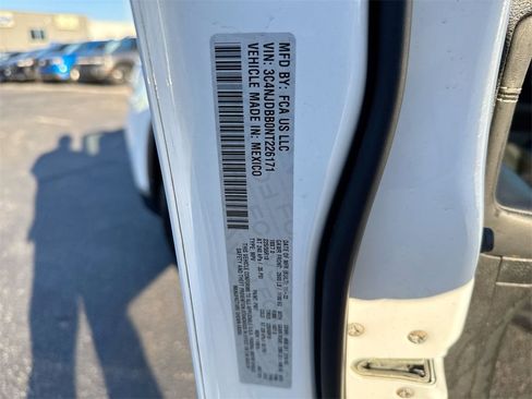 Used 2022 Jeep Compass Altitude w/ Convenience Group image 27