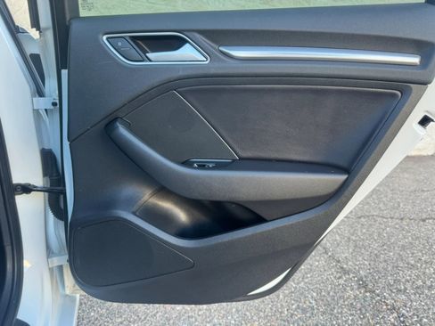 Used 2015 Audi A3 TDI Premium Plus image 16