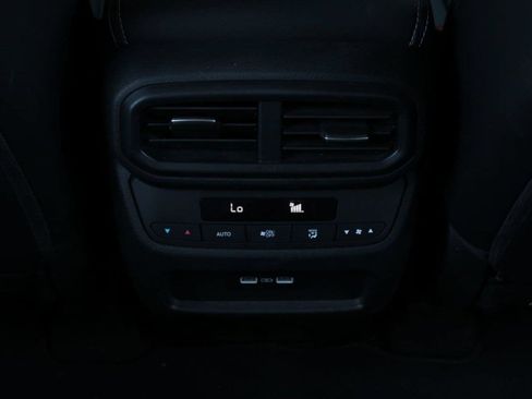 Used 2023 Honda Pilot EX-L image 16