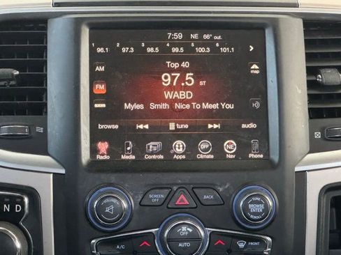 Used 2017 RAM 1500 Classic SLT w/ Luxury Group image 27