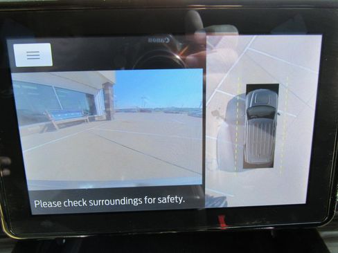 Used 2022 Ford Explorer Limited w/ Equipment Group 301A image 47