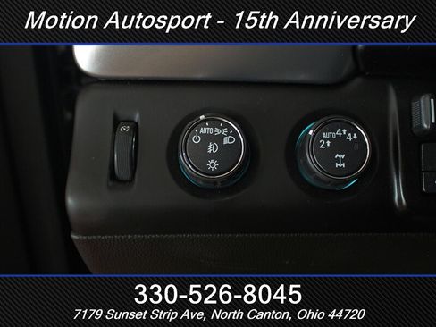Used 2019 Chevrolet Suburban Premier w/ RST 6.2L Performance Edition AWD/4WD image 16