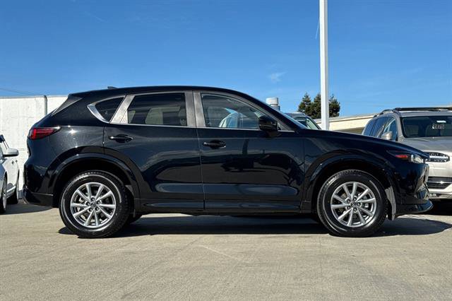 Used 2024 MAZDA CX-5 AWD 2.5 S w/ Preferred Package image 2