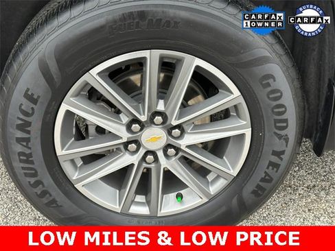 Certified 2022 Chevrolet Traverse LT image 6