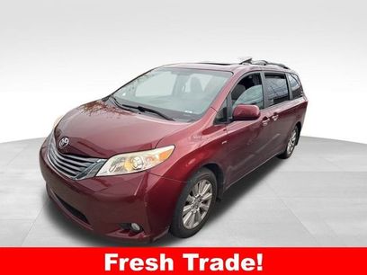 Used 2017 Toyota Sienna XLE