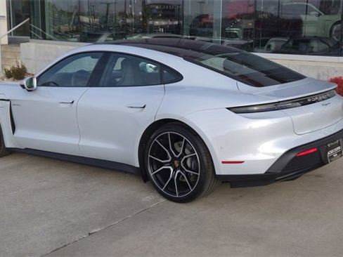 New 2025 Porsche Taycan image 3