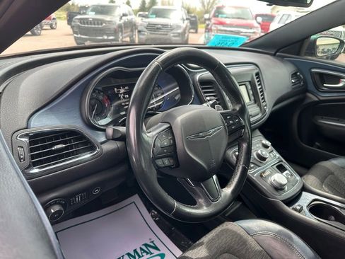Used 2015 Chrysler 200 S FWD image 2