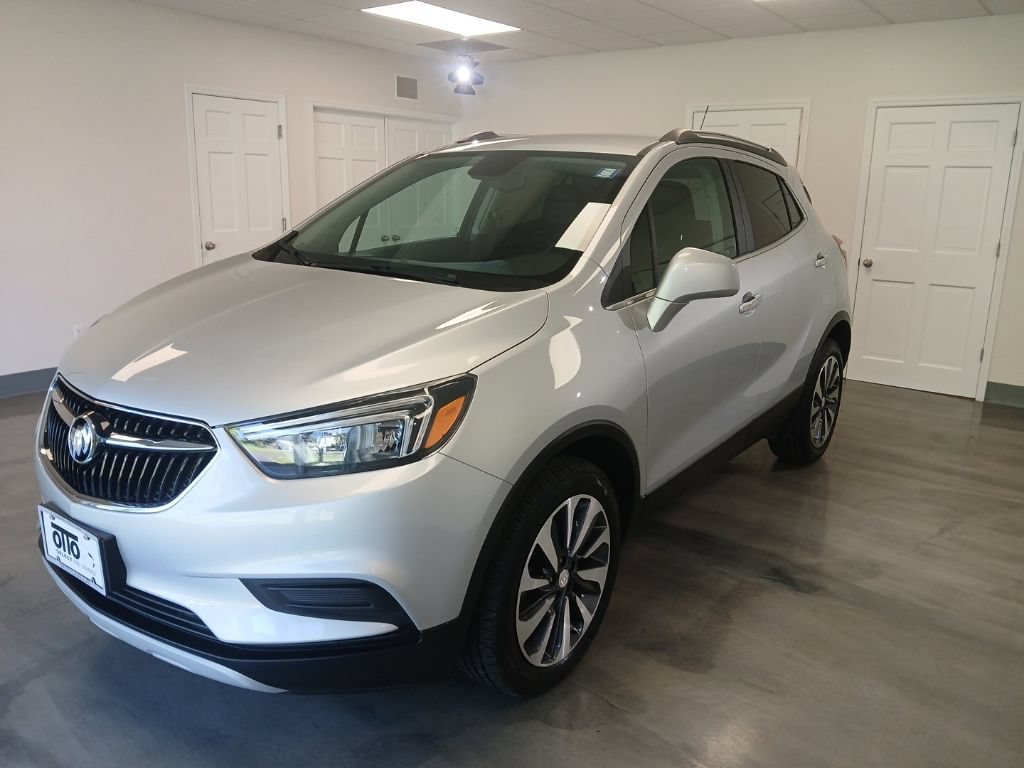 Used 2022 Buick Encore Preferred w/ Safety Package AWD/4WD image 4