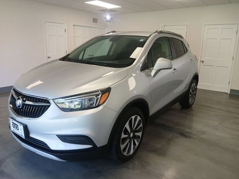 Used 2022 Buick Encore Preferred w/ Safety Package AWD/4WD image 4