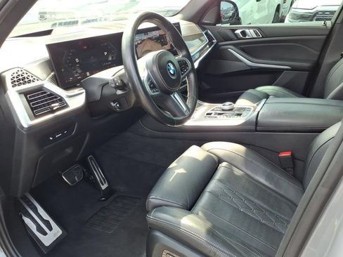 Used 2024 BMW X5 M60i AWD/4WD image 14