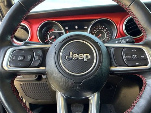 Used 2022 Jeep Gladiator Rubicon w/ Cold Weather Group image 31