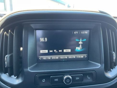 Used 2018 Chevrolet Colorado W/T w/ LPO, Premium Interior Package image 13