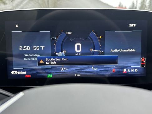 New 2026 Chevrolet Equinox EV LT image 24