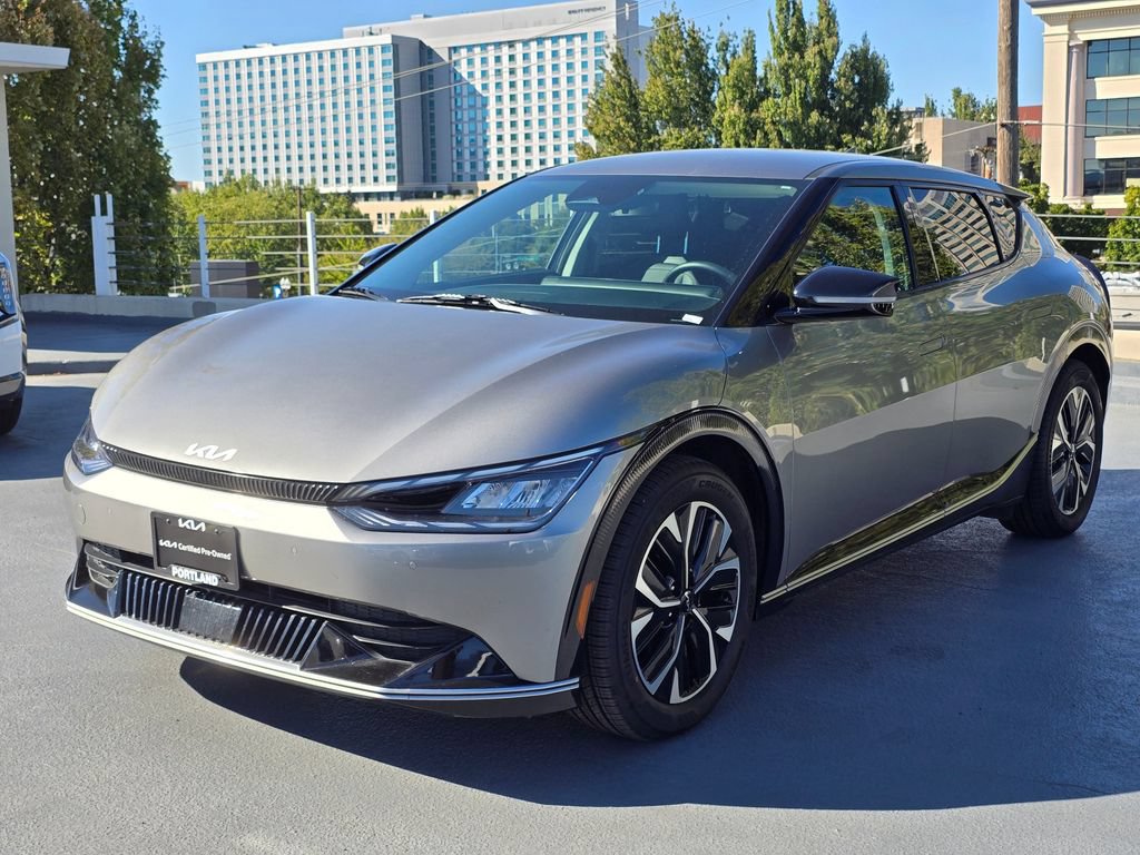 Certified 2024 Kia EV6 Wind AWD/4WD image 8