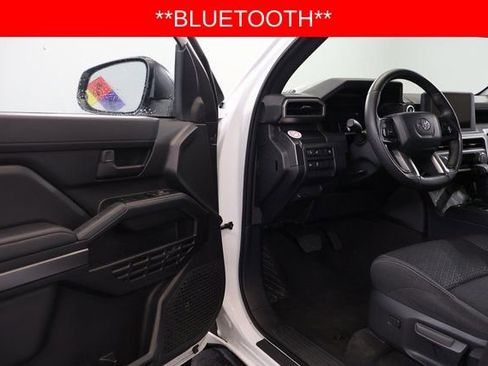 Used 2025 Toyota 4Runner SR5 image 9