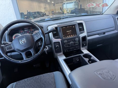 Used 2015 RAM 2500 Big Horn AWD/4WD image 9