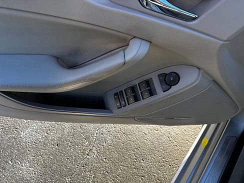 Used 2010 Cadillac CTS Sedan image 13