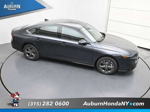 New 2025 Honda Accord EX-L image 30