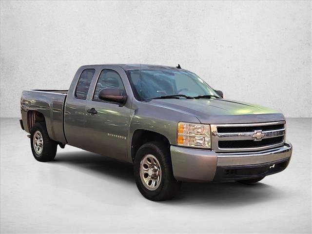 Used 2008 Chevrolet Silverado 1500 W/T w/ LS Package RWD image 3