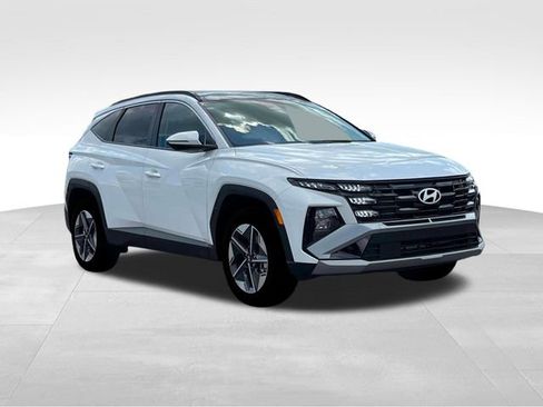 New 2025 Hyundai Tucson SEL image 11