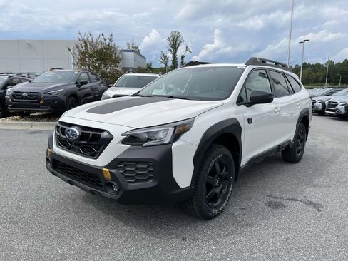 Used 2025 Subaru Outback Wilderness w/ Wilderness Package image 20